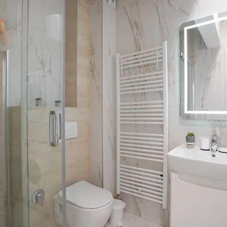 Ada Premium Bulevar Apartment